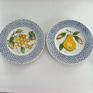 Intrada Basket Weave Rim Luncheon Plates (2) Fruit Design Hand Made in Italy